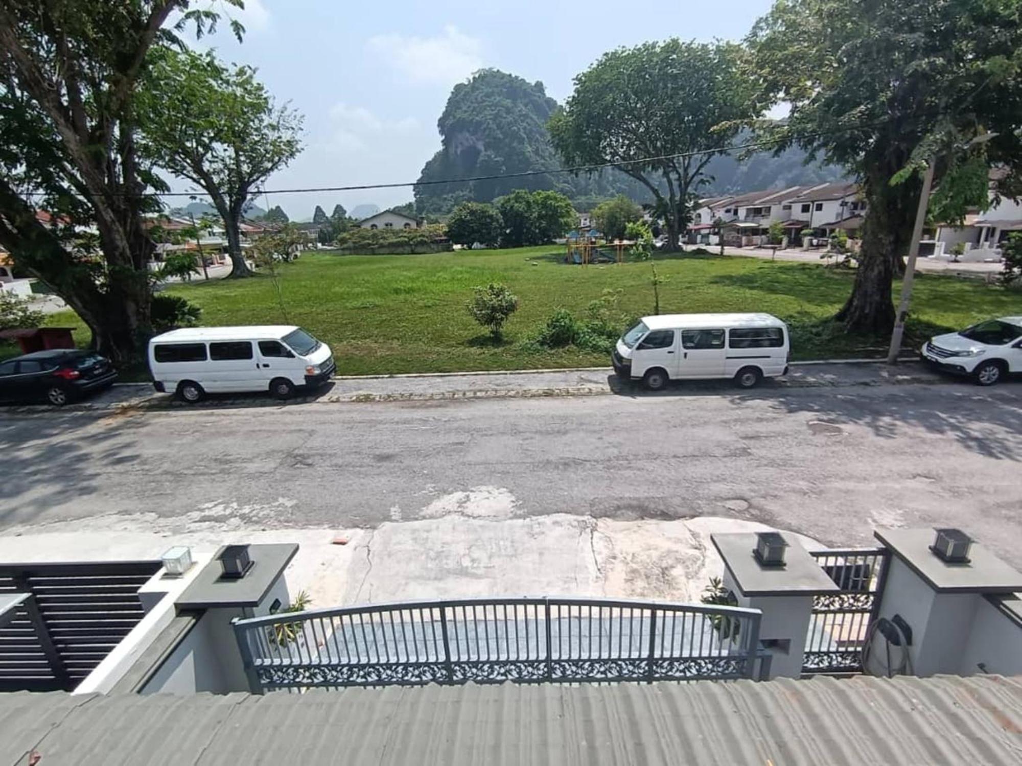 Grey Fantasy Homes#Sunway Water Theme Park Ipoh Esterno foto